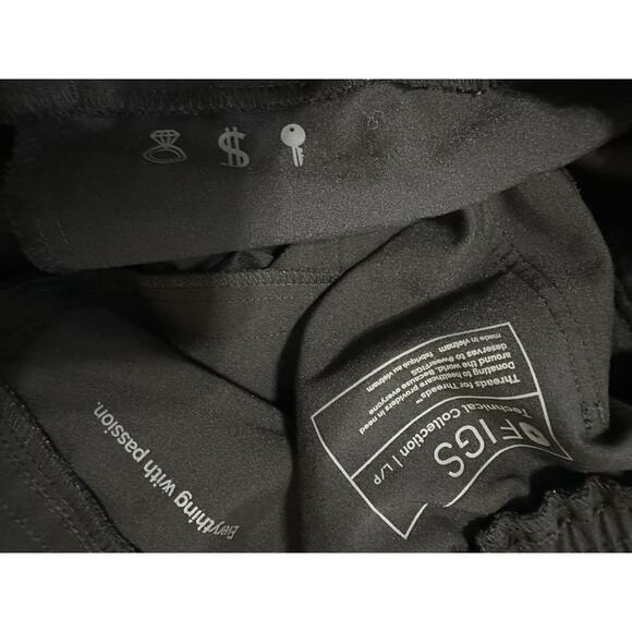 Lot of 3 FIGS Joggers Scrub Pants Women's Size Large & Large/P Excellent Cond! - Picture 15 of 16